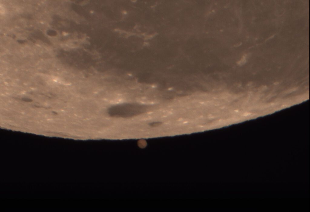 Mars Mond3